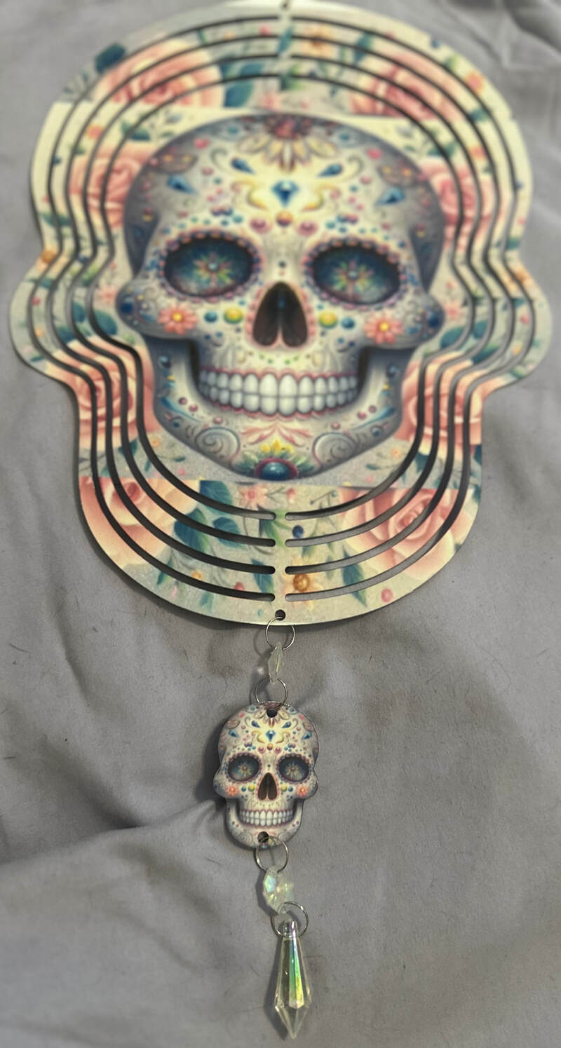 PINK &amp; WHITE SKULL
