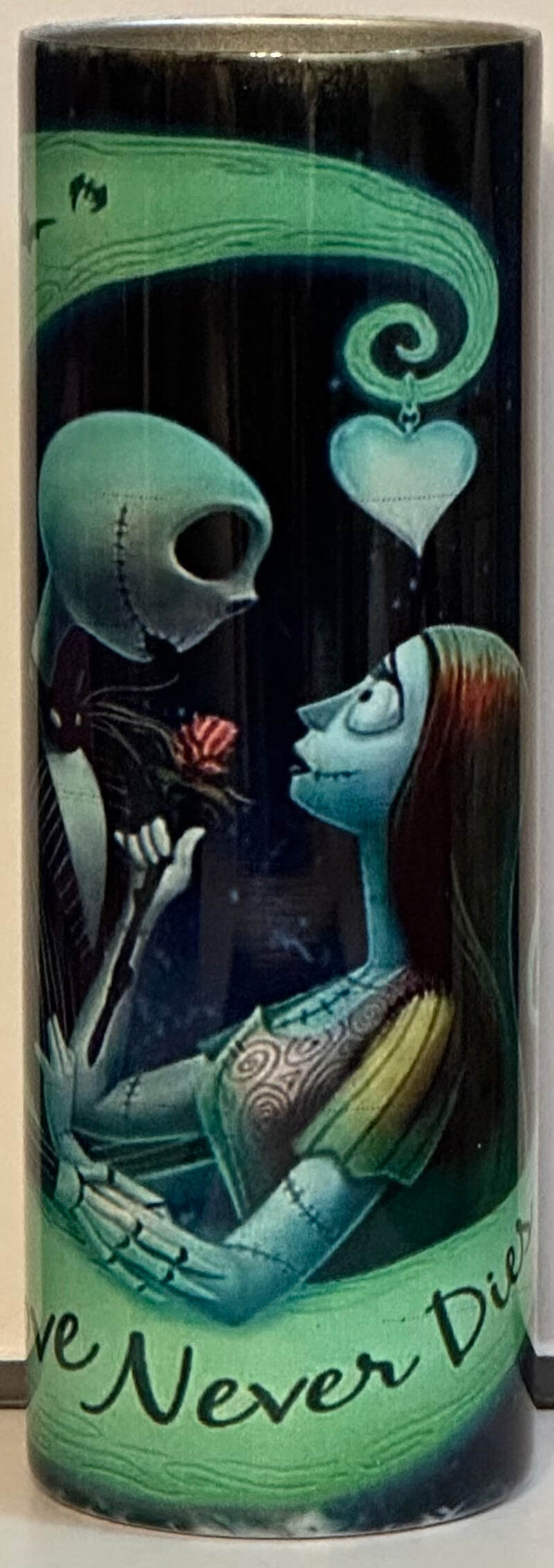 TRUE LOVE NEVER DIES